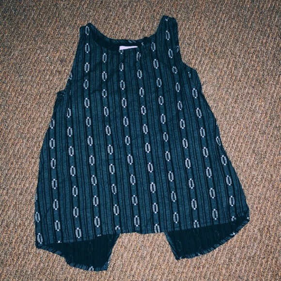 Old Navy Black and White Shirt - Picture 1 of 3